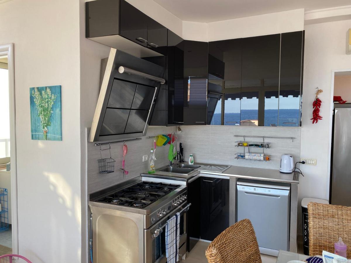 Beach Penthouse Marisol 2Floors, Central Letojanni Exterior foto